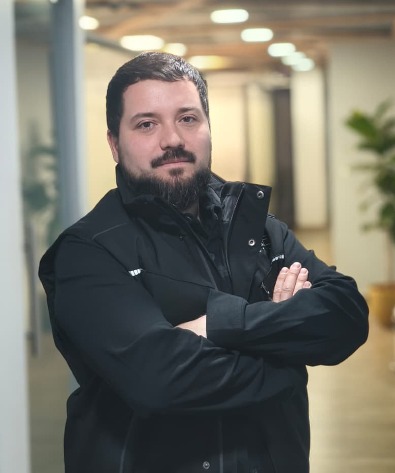 Javier Bustos