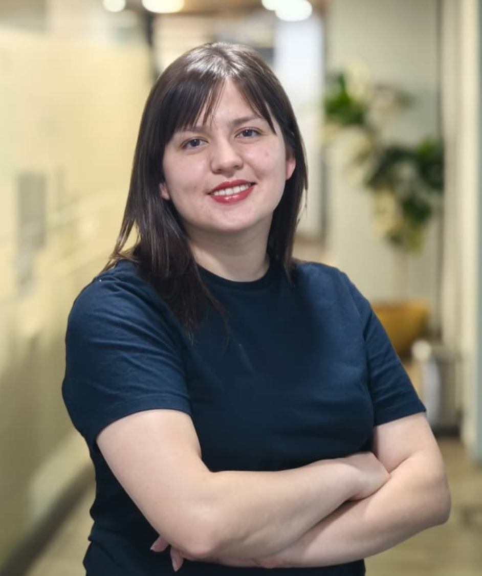 Jefa de Especialidad — María José García