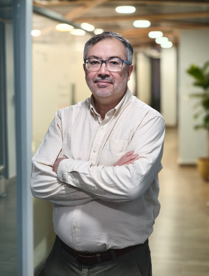 Jefe de Especialidad — Pedro Riveros