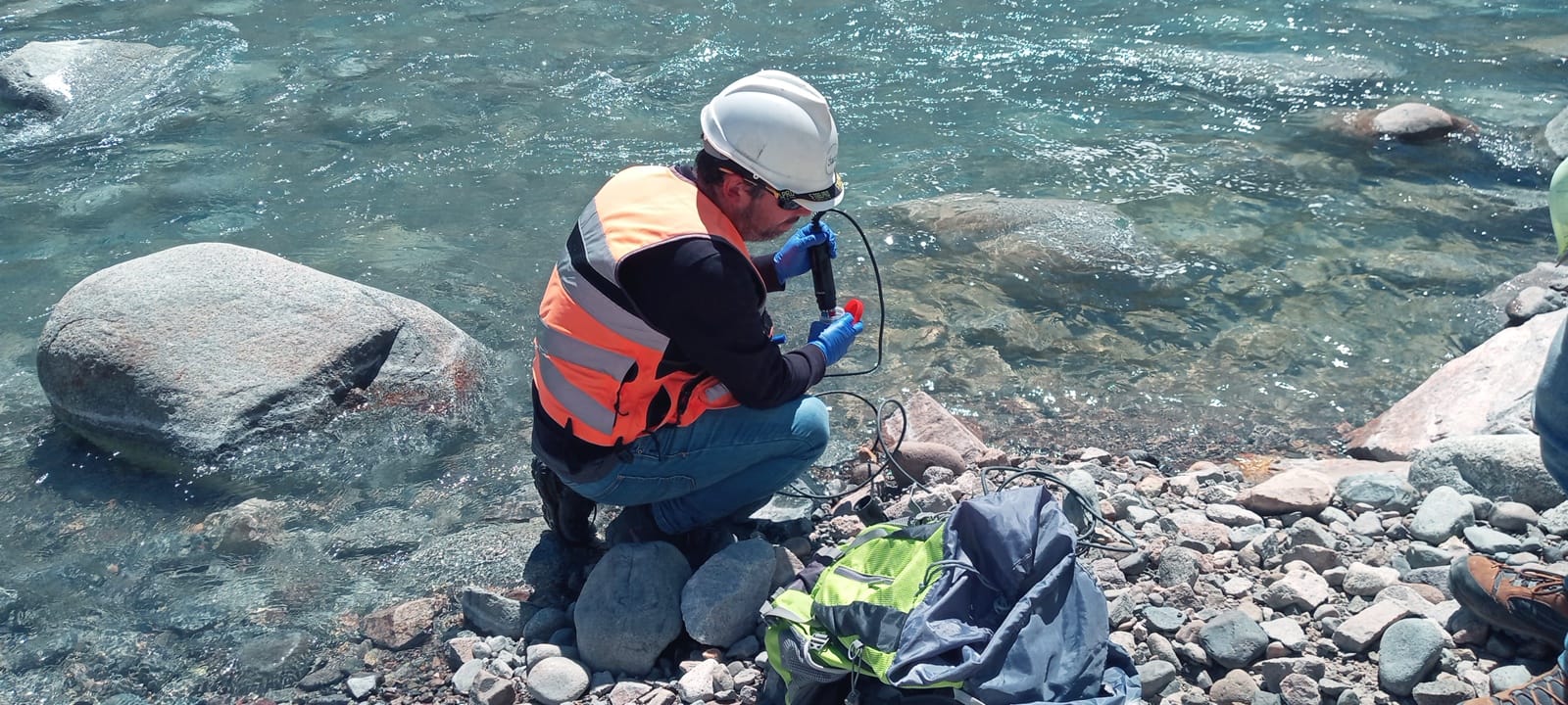 Embalse Chironta: Gestión ambiental continua para una operación hídrica estratégica en el norte de Chile